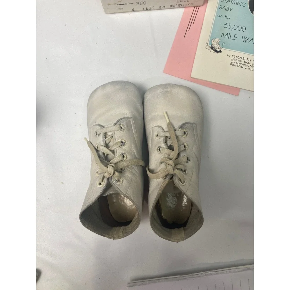 Mrs‎ Day's Ideal Baby Shoe Size 4 White Leather Vintage Original Box